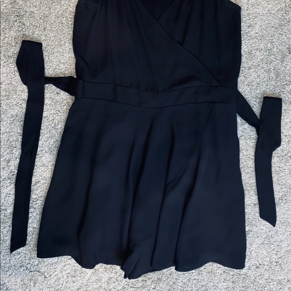 Black Romper - Picture 2 of 7